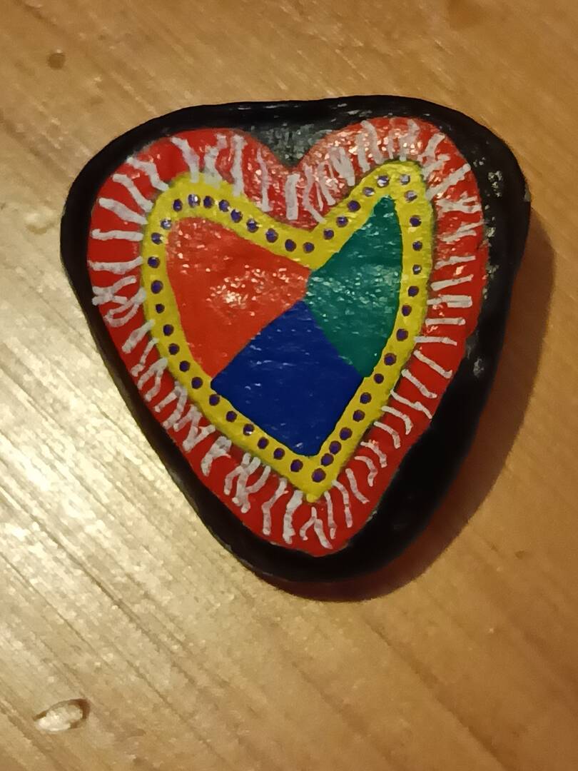 Sasso dipinto: Cuore di bue — di gigio.brianza