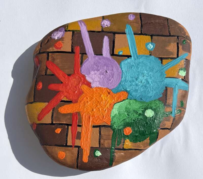 Sasso dipinto: Macchie di colore — di Berny