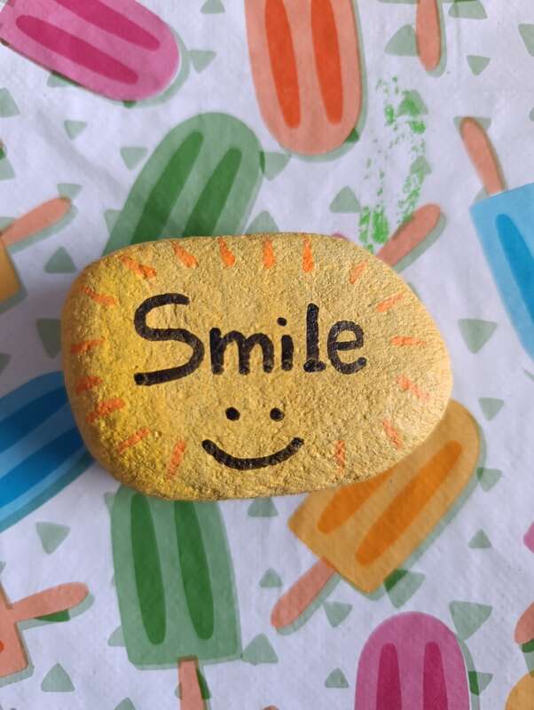 Sasso dipinto: Smile 😊 — di FedeB