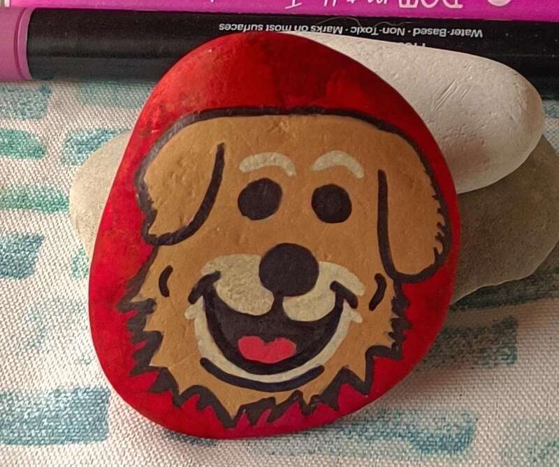 Sasso dipinto: Labrador 🐶❤️ — di Francesca