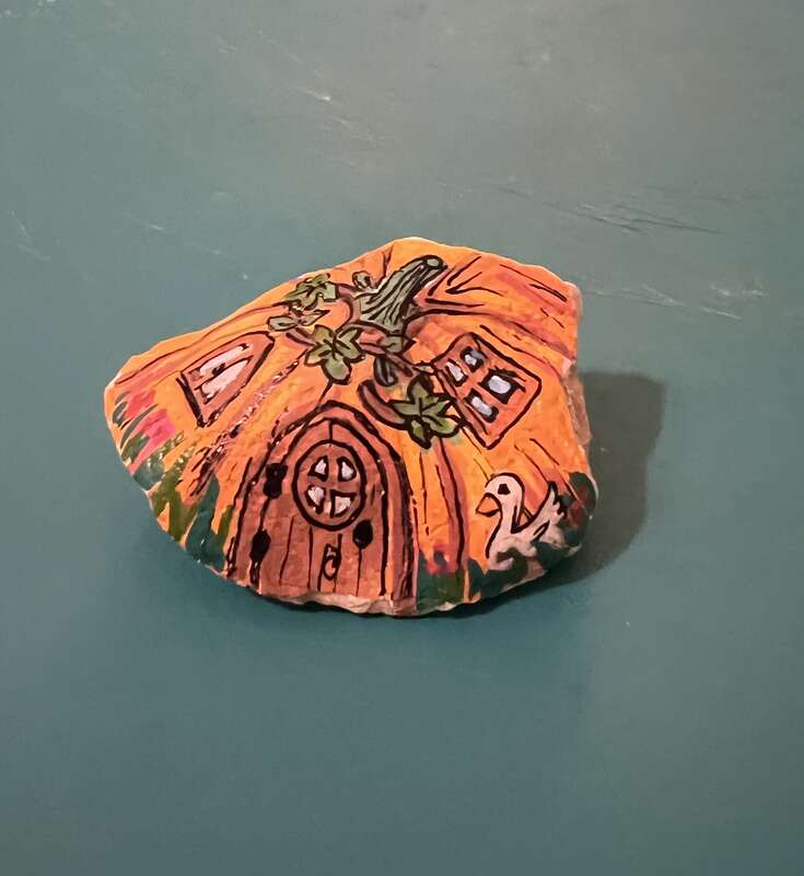 Sasso dipinto: Casa zucca — di GiaSar